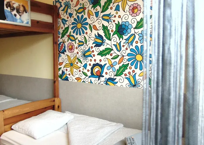 旅馆 Folks Village Plowce House