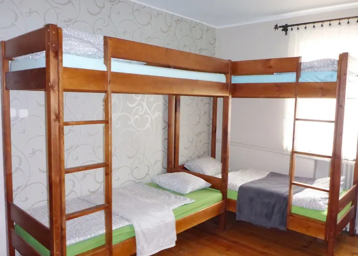 旅馆 Folks Village Plowce House