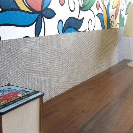 Folks Village Plowce House Hostel *