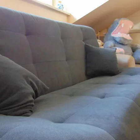 Hostel Folks Village Plowce House