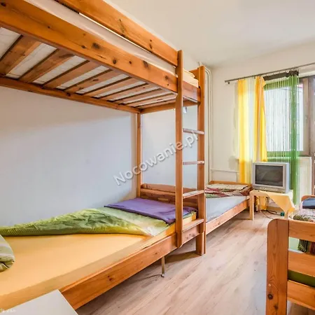 Folks Village Plowce House Хостел Гданьск