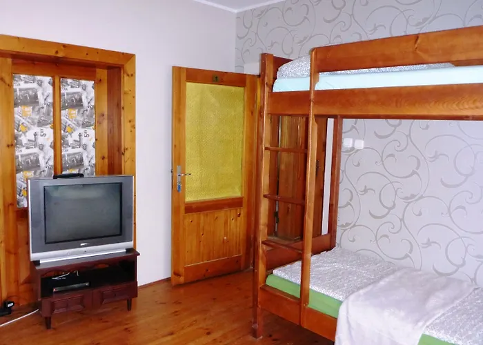 Folks Village Plowce House Albergue